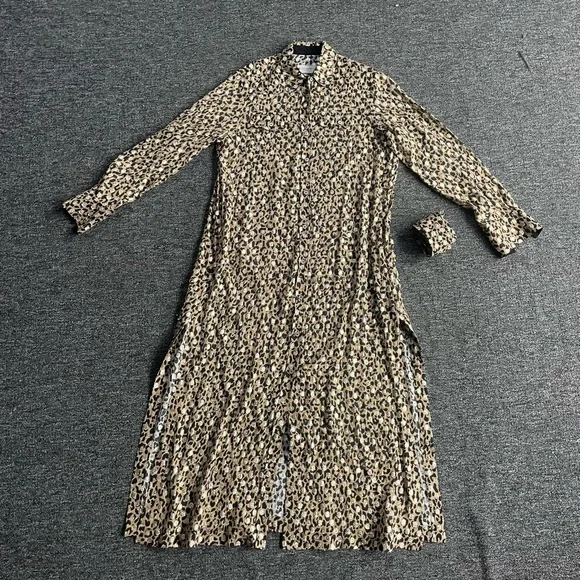 Golden Goose | Dresses | Golden Goose Luxury Designer Cheetah Print Gold Long Sleeve Maxi Dress With Belt | Poshmark Golden Goose | Dresses | Golden Goose Luxury Designer Cheetah Print Gold Long Sleeve Maxi Dress With Belt | Poshmark